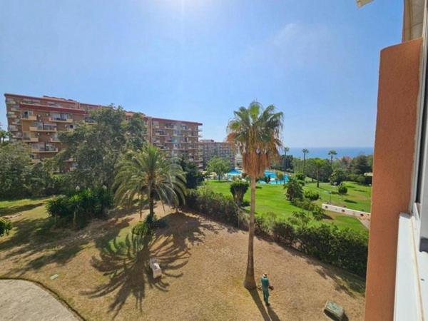 Apart And Studios Benalmadena Beach Exterior photo